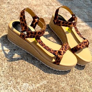 Nine West cheetah espadrille sandal platform
